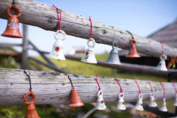 Minyatür seramik inek çan. Hatıra Eşyası