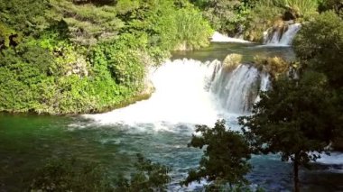 şelaleler krka Milli Parkı, Dalmaçya, Hırvatistan