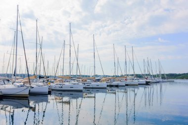 Yat ve tekne Park harbor, gündoğumu, sabah