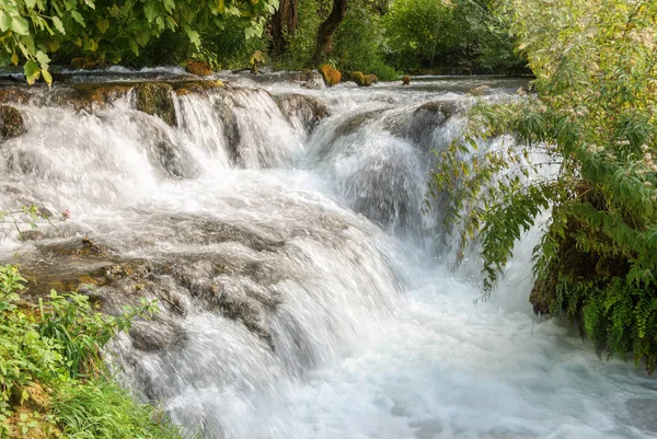 Cascading waterfall in the national park Krka, Croatia — Stock Photo, Image