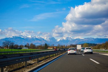 Slovence karayolu A1 Maribor ve Ljubljana arasında trafik