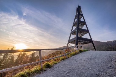 Terchova üzerinde gözcü kulesi, Low Fatra, Slovakya