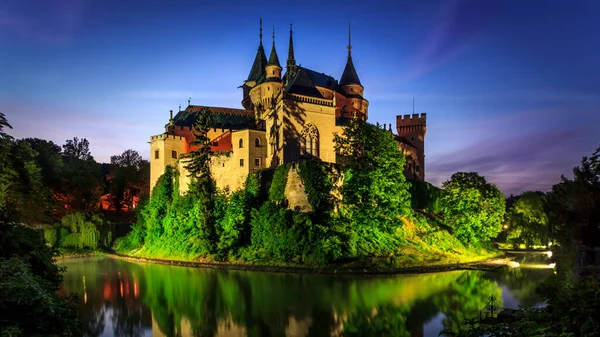 Bojnice kalesinin romantik gecesi, Slovakya