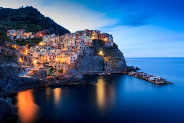 Manarola 'nın güzel köyü Cinque Terre, İtalya