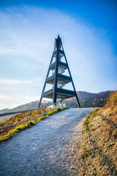 Terchova üzerinde gözcü kulesi, Low Fatra, Slovakya