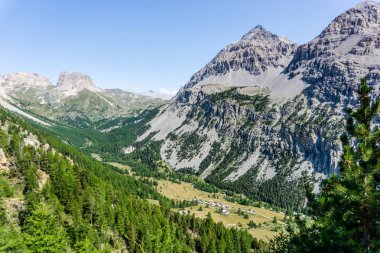  Granges de la Valle droite from above, Hautes-Alpes,Franc
