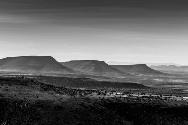 Tre berg i berg Zebra National Park — Stockfoto