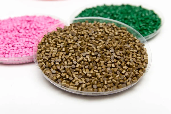 Plastic pellets. Colorant for polymers in granules.