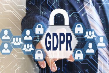 İşadamı Gdpr dokunmatik ekranda seçer. Genel Da