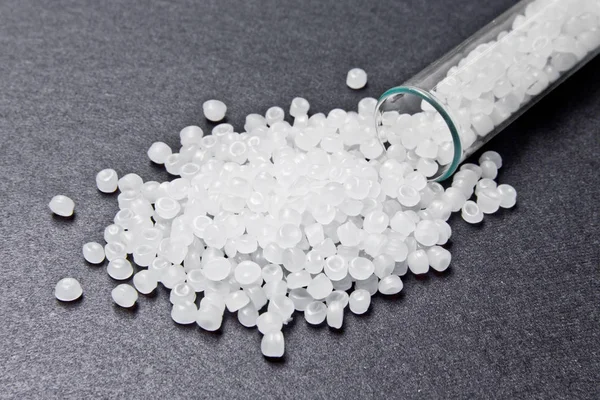 Plast pellets. Transparent polyeten granulat. Plast Raw — Stockfoto