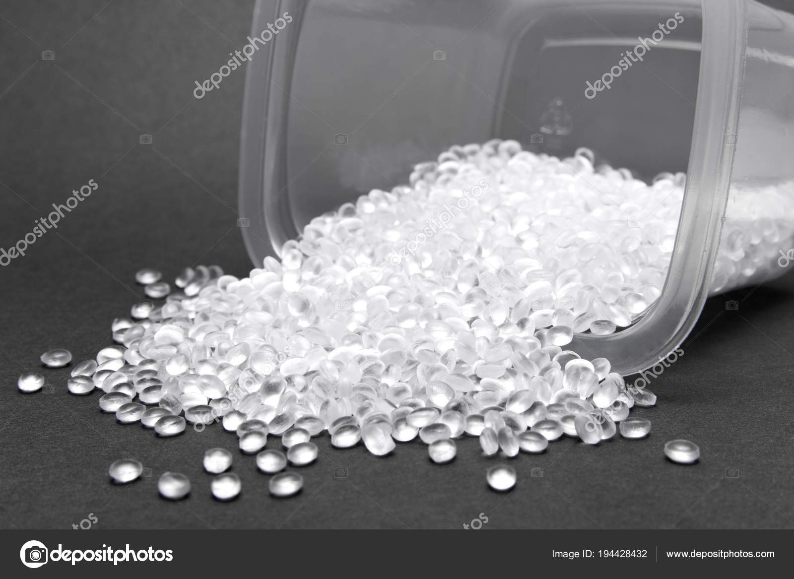 Hdpe. transparente Polyethylen-Granulat.Kunststoffpellets