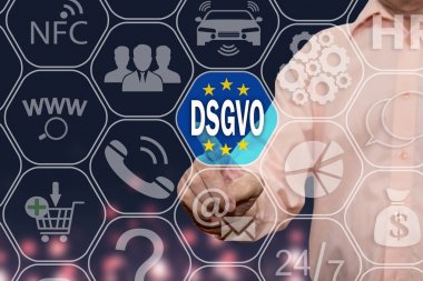 DSGVO,Grundlegende Datenschutzbestimmungen. An elderly businessm