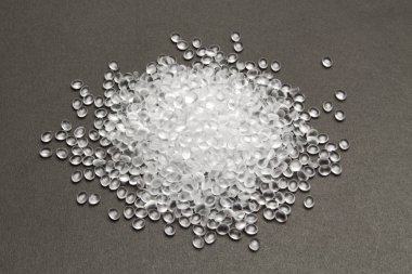 HDPE. Şeffaf polietilen granül. Plastik granül. Plastik