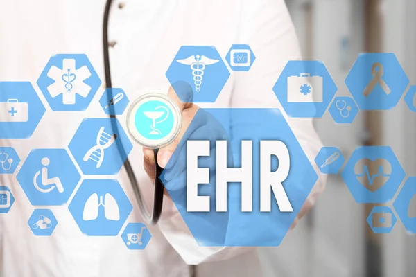 Elektronik sağlık kaydı. EHR tıp ile dokunmatik ekranda 