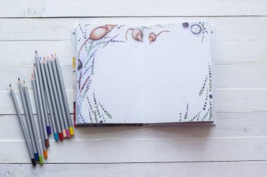 Kalem ve kağıt defter yaratıcılık, sanat, notlar ve çizim