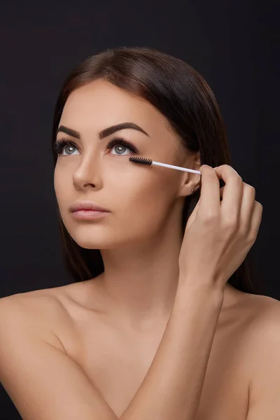 Wimpernverlängerungen. Fake-Wimpern. — Stockfoto