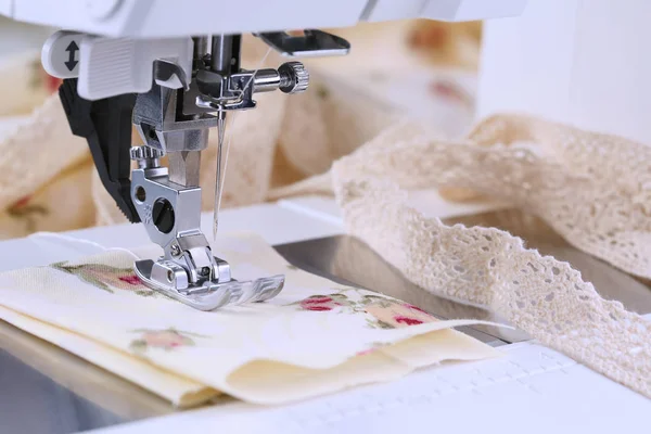 Sewing machine close up — Stock Photo, Image