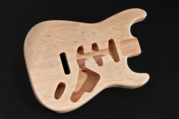 Boş bo ile çıplak ahşap veya tamamlanmamış elektro gitar vücut ahşap