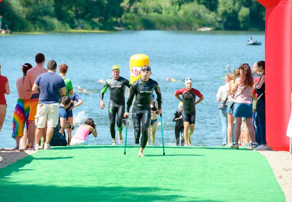 Triatlón Copa de Ucrania y Copa de Bila Tserkva. julio 24, 2016 —  Fotos de Stock