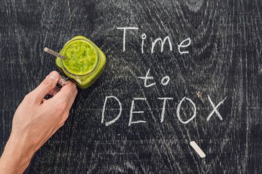 Tebeşir yazıt için zaman Detoks