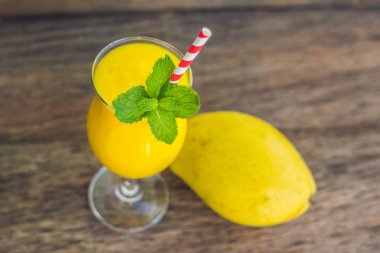 Mango gelen sulu güler yüzlü 