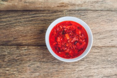 Geleneksel Ukrayna sebze pancar çorbası çorba