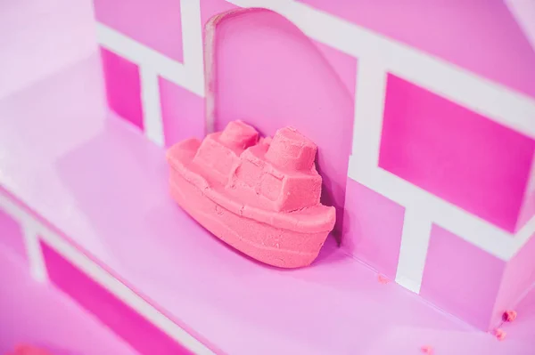 Figura da areia cinética rosa — Fotografia de Stock