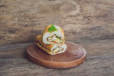 Vietnamca Bahn Mi sandviç