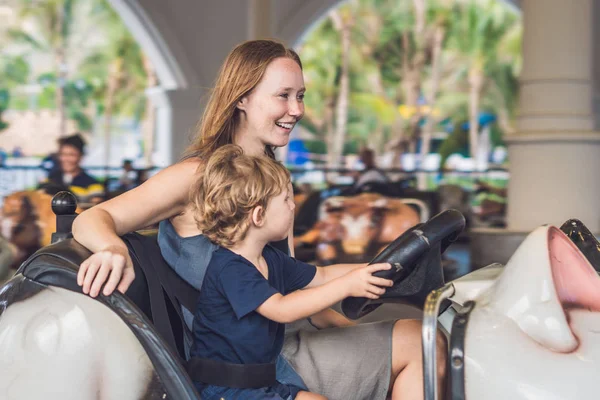 Mom and son having a ride — Stock Photo, Image