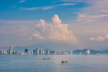Nha Trang kenti panoramik gündüz