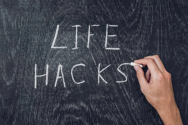 Life hacks geschreven op het bord — Stockfoto