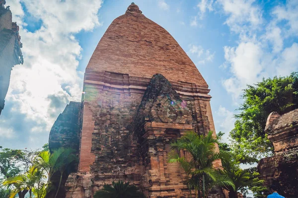 Stara Cegła cham wieże w Nha Trang, — Zdjęcie stockowe