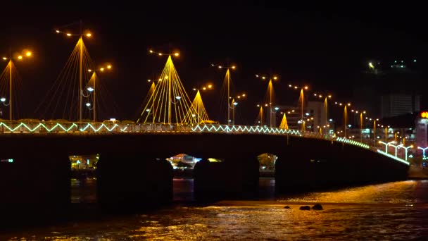 Ponte colorida em Nha Trang — Vídeo de Stock