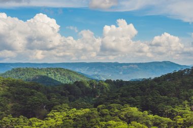 Dalat Dağları'nın muhteşem manzara
