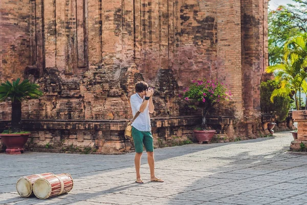 Hombre turista en Vietnam — Foto de Stock