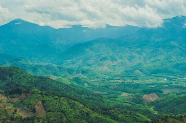 Dalat Dağları'nın muhteşem manzara