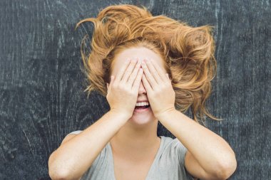  metin alanı olan kadın