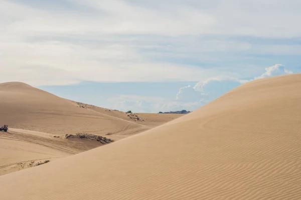 Sárga homok a sivatagban — Stock Fotó