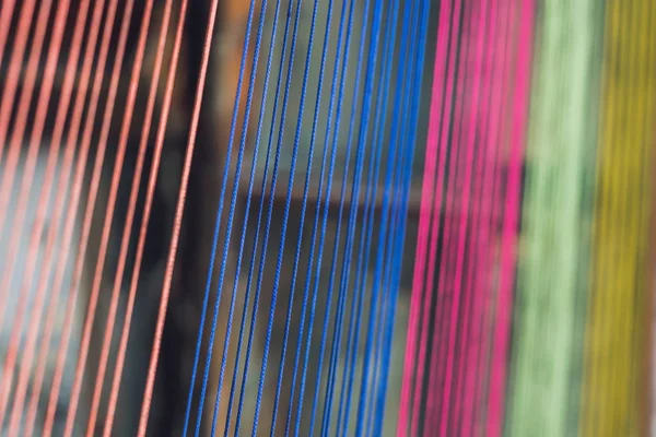 Multicolore Seta Filo Tintura Materiale Colore Naturale Artigianato Seta Tessuto — Foto Stock