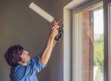 Does pencere montaj erkekte