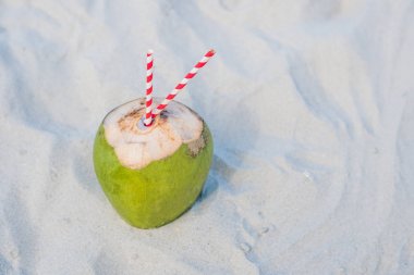 Hindistan cevizi çörek kum ile 