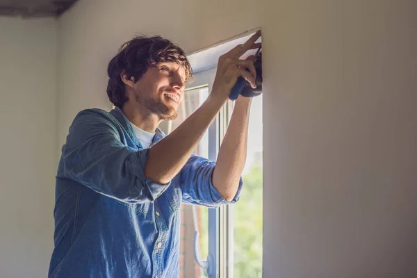 Man does window installation — Stock Image Man does window installation Stock Image