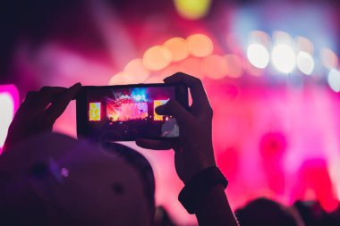 Rock konseri ve çekici Fotoğraflar zevk insanlar