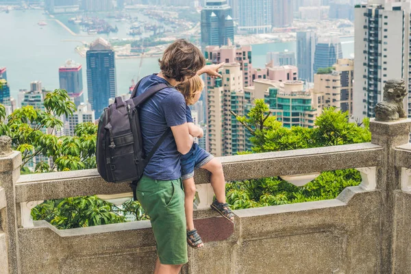 Father and son travelers at the peak of Victoria — Stock Photo, Image