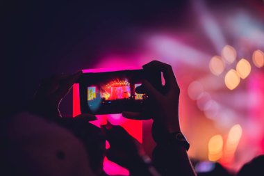 Rock konseri ve çekici Fotoğraflar zevk insanlar