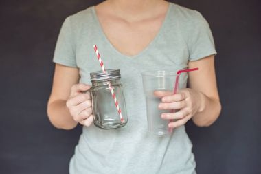 Sıfır atık kavramı. Bir plastik cam veya mason kavanoza kullanın. Sıfır atık