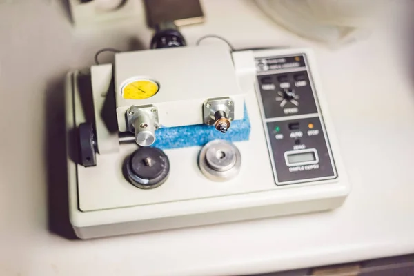 Precision micrometer grinder polishing machine — Stock Photo, Image