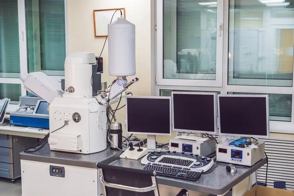 Microscope Électronique Balayage Dans Laboratoire Physique — Photo