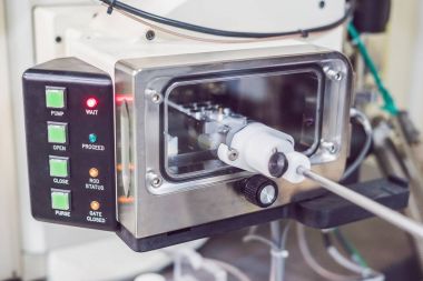 Taramalı elektron mikroskobu tarama ağ geçidi