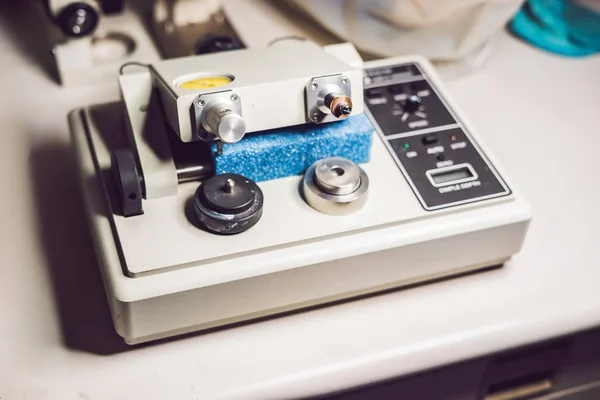 Precision micrometer grinder polishing machine — Stock Photo, Image